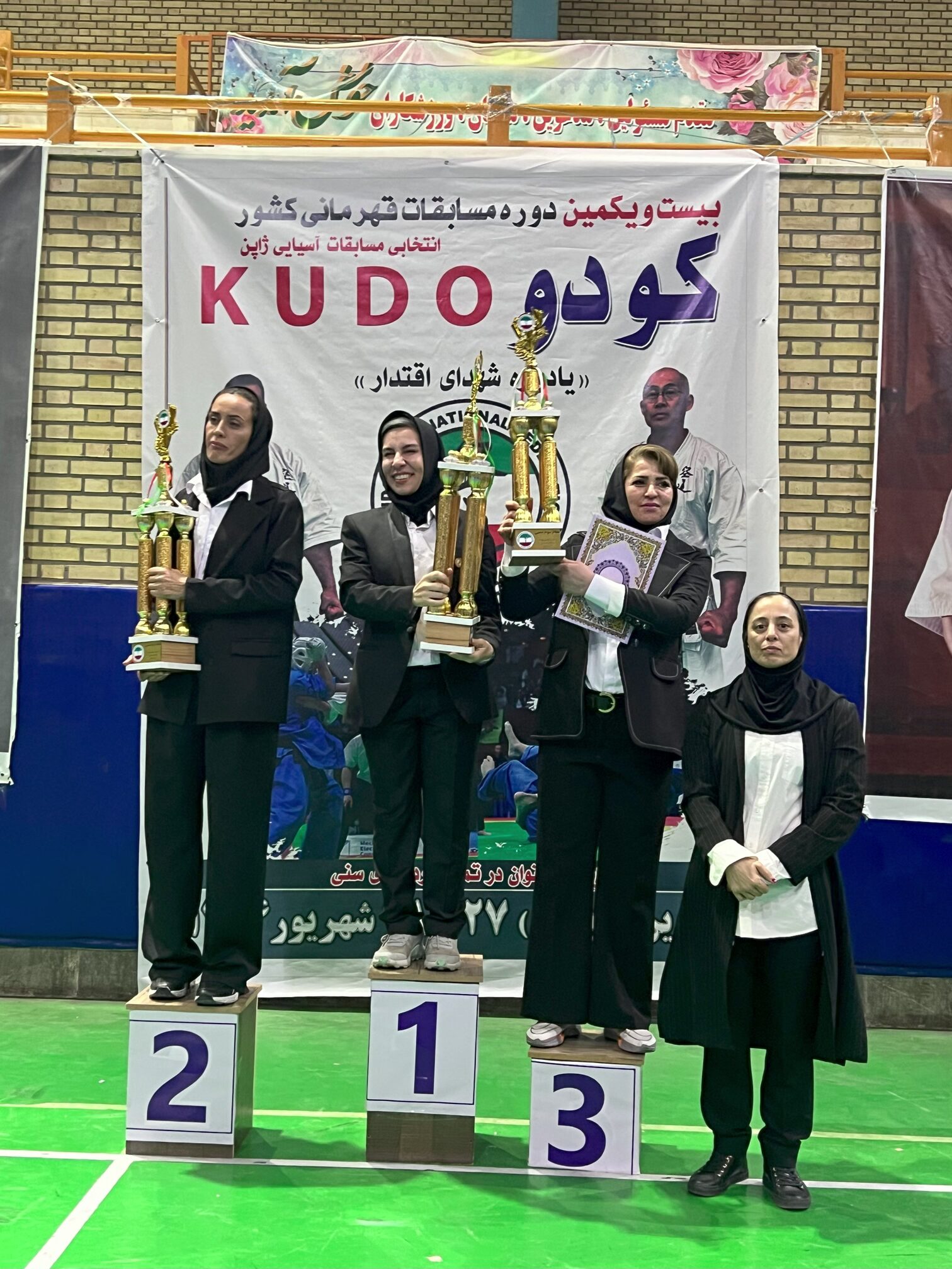 کاپ تیمی و تیم های برتر بانوان بیست و یکمین مسابقات کشوری کودو دای دو جوکو